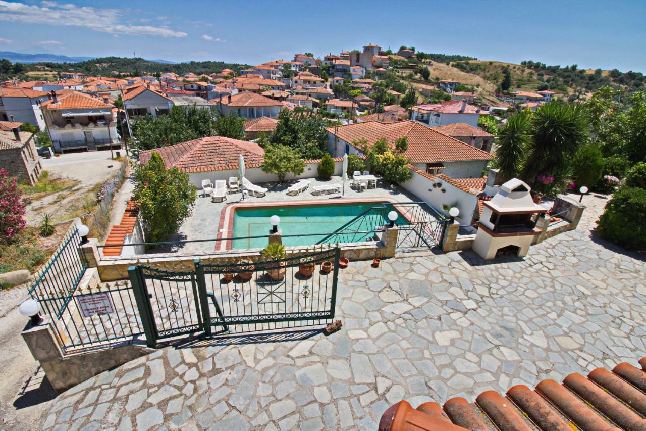 Maisonette With Sea View & Pool Villa Paliouri Eksteriør billede