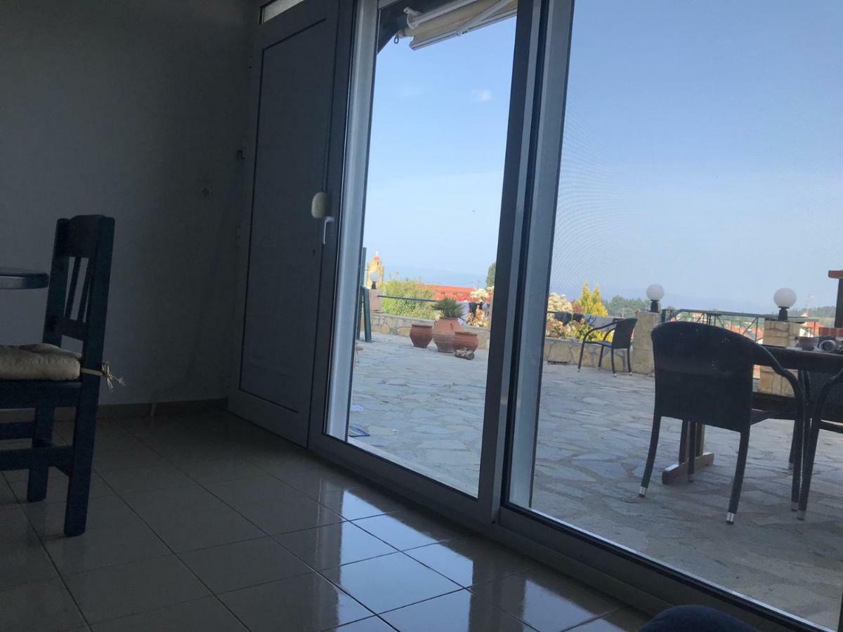 Maisonette With Sea View & Pool Villa Paliouri Eksteriør billede